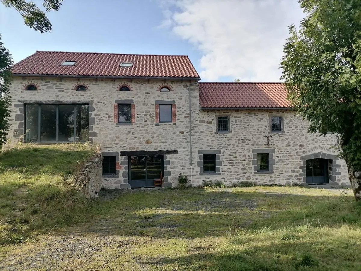 Relais Des Gorges De La Truyere Apartment Anglards de Saint Flour